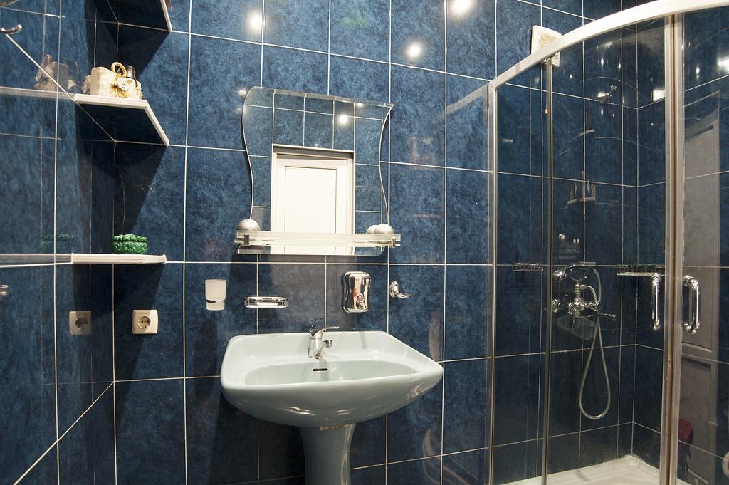 טביליסי Apartment In Purtseladze Street מראה חיצוני תמונה